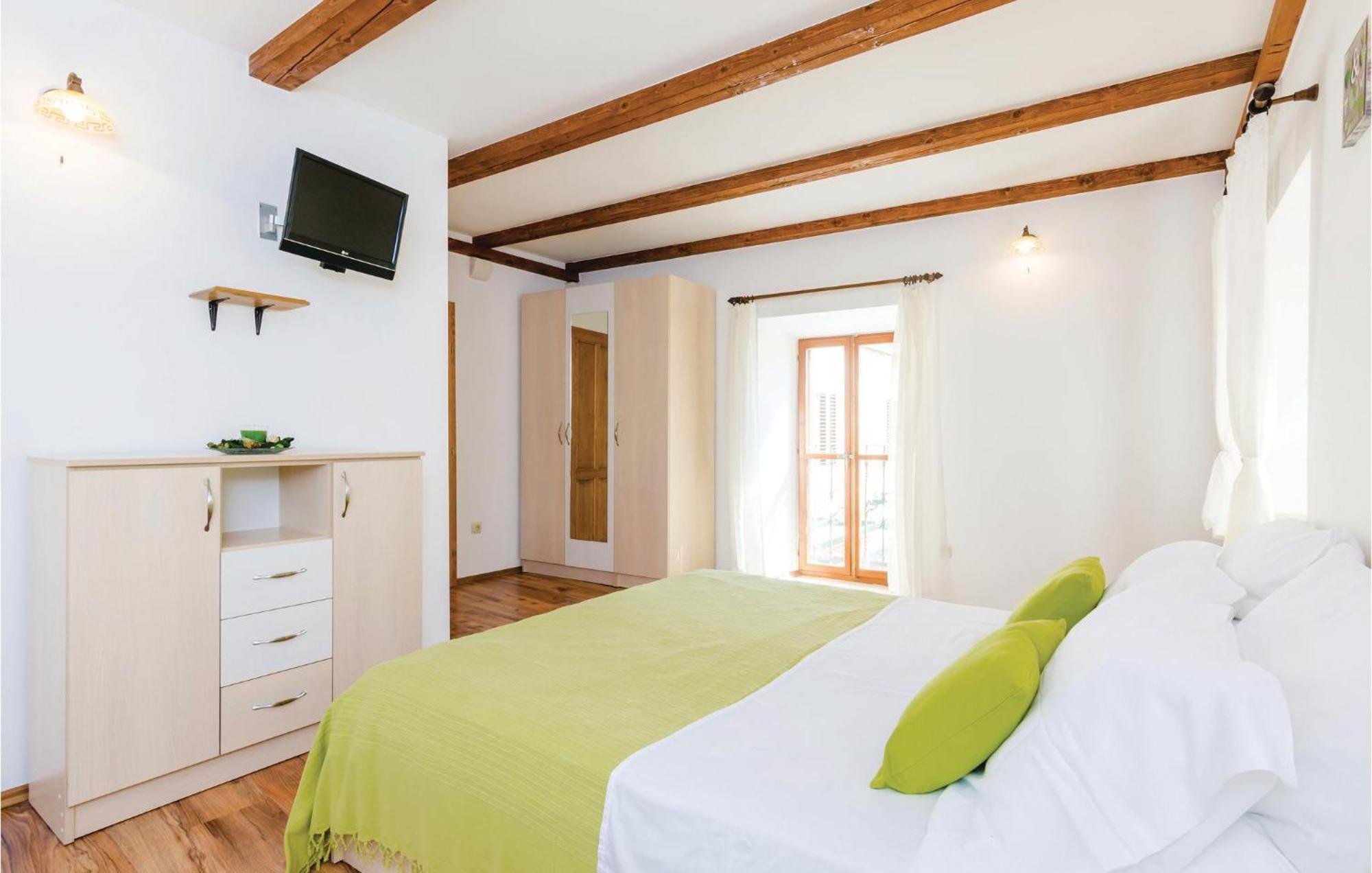 Cozy Home In Slano With Wifi Bagian luar foto