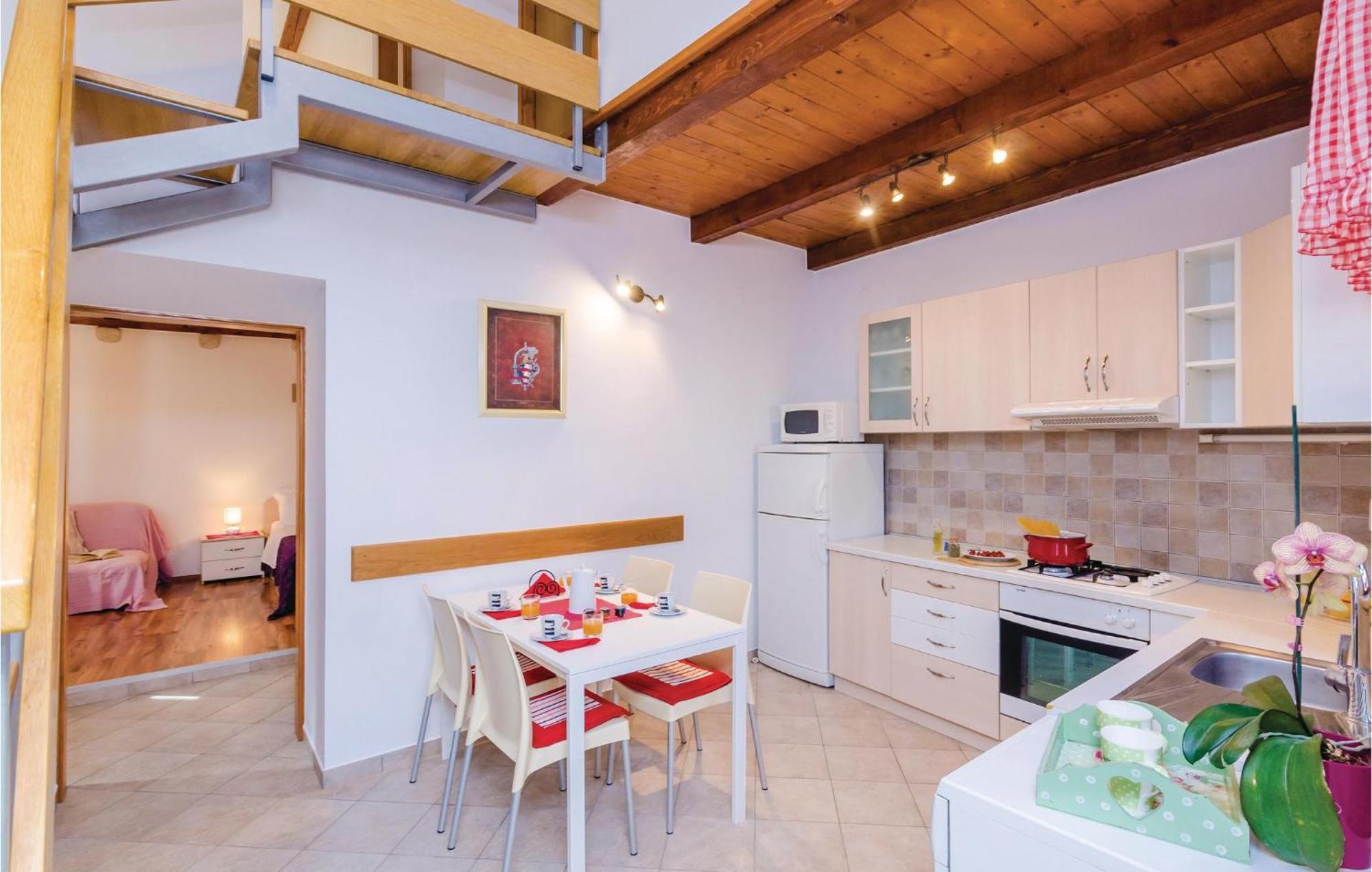 Cozy Home In Slano With Wifi Bagian luar foto